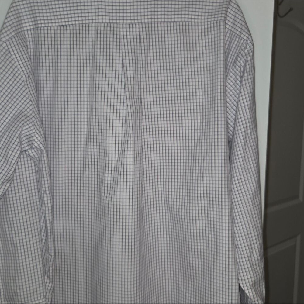 LL Bean Men's Long Sleeve Cotton Traditional Fit Button Down Shirt - Picture 7 of 10